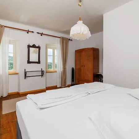 Kuca Margareta Ferienhaus *